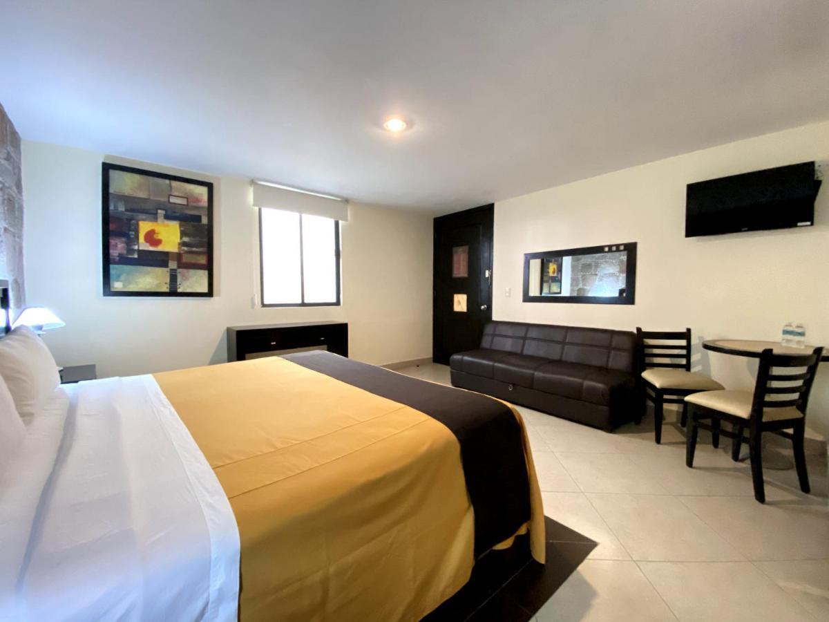 Hotel Escala Puebla Centro Esterno foto