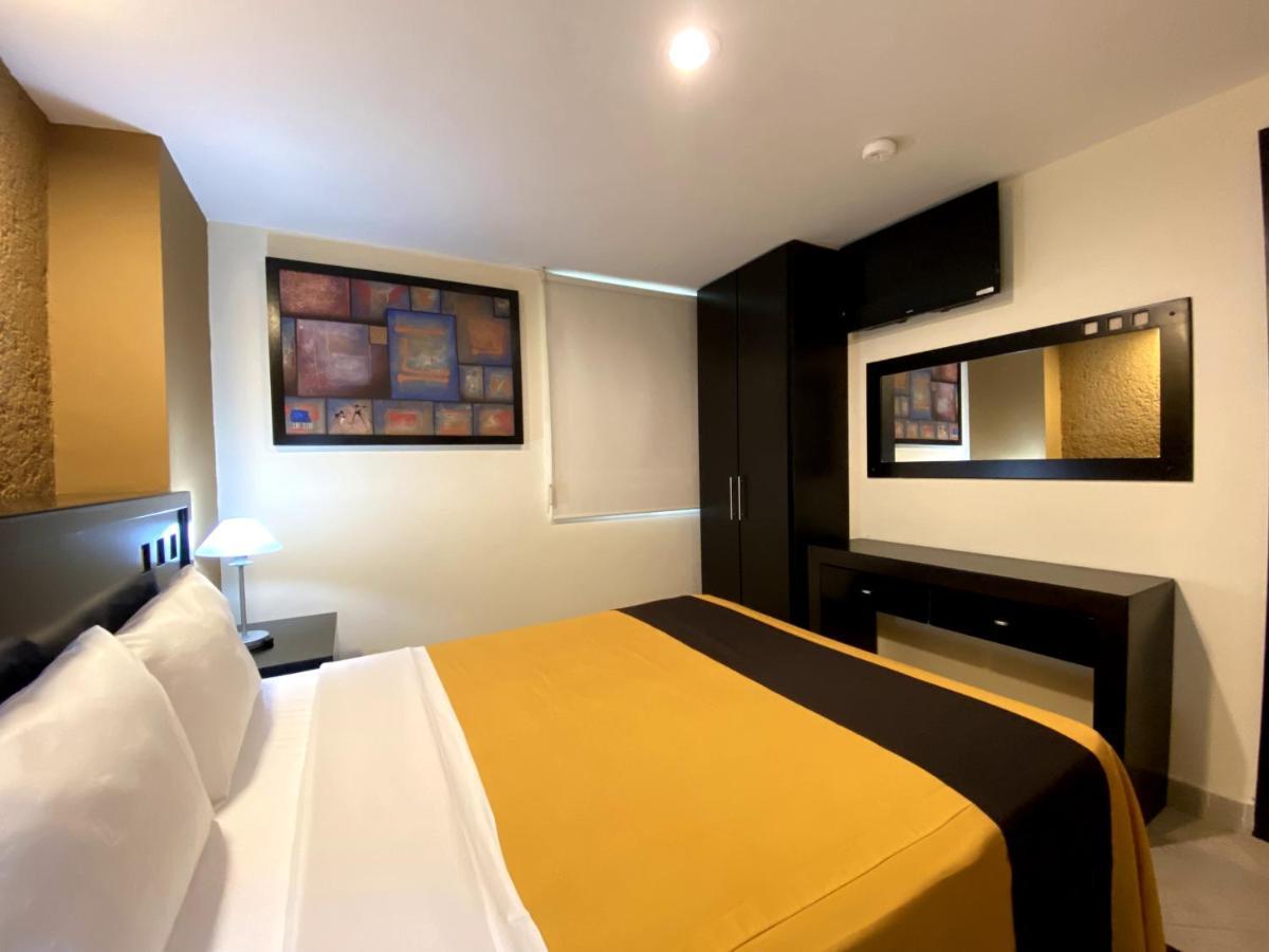 Hotel Escala Puebla Centro Esterno foto
