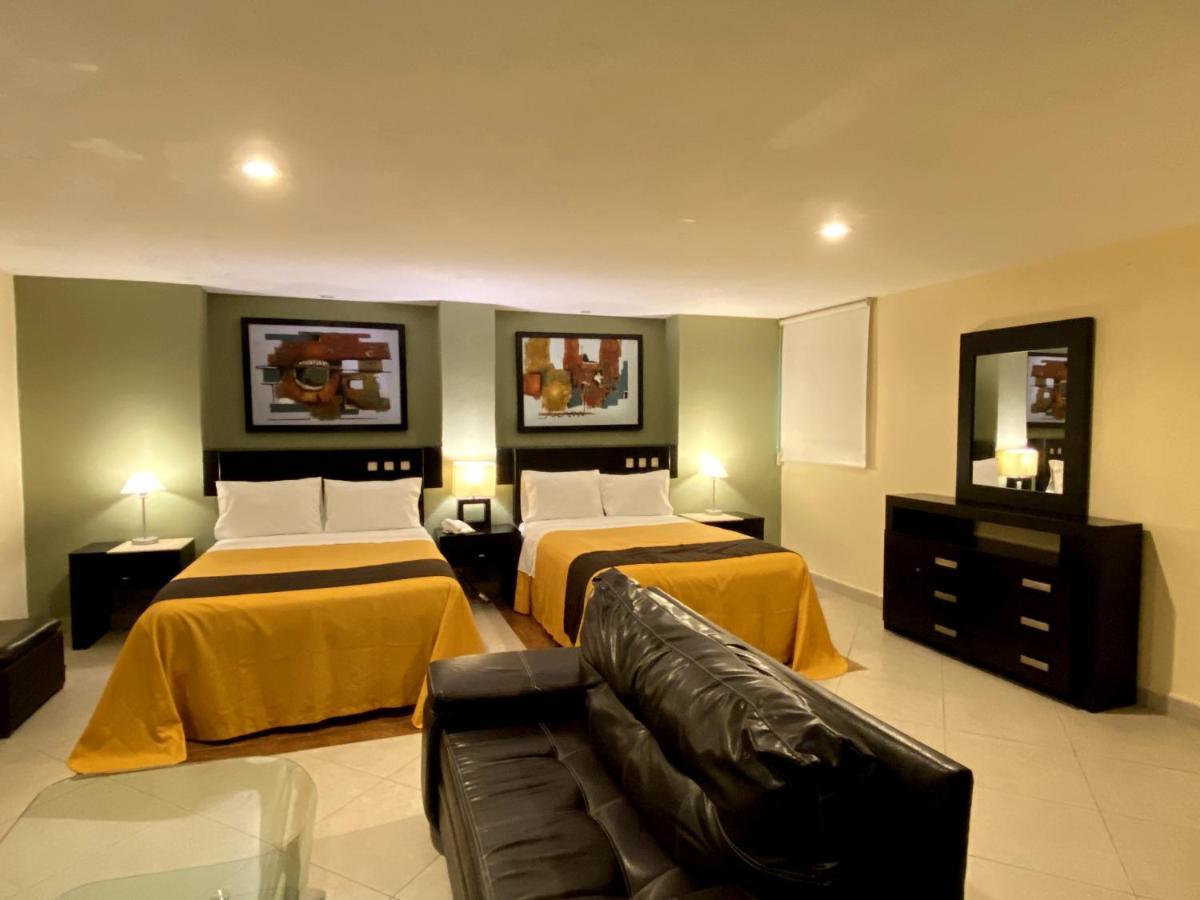 Hotel Escala Puebla Centro Esterno foto