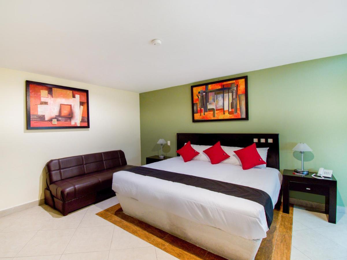Hotel Escala Puebla Centro Esterno foto