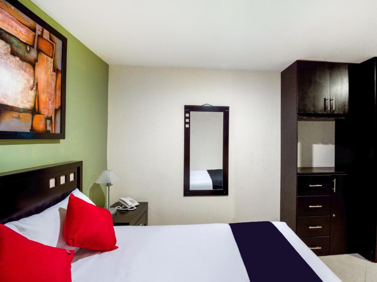 Hotel Escala Puebla Centro Esterno foto